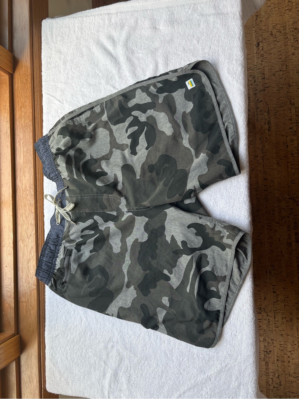 Vuori Men's Camo Athletic Shorts